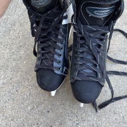 CCM Intruder Ice Skates 
