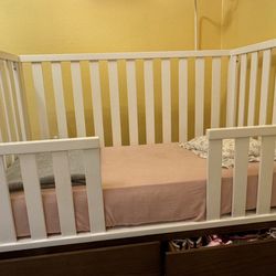 Luxury West Elm / Pottery Barn Convertible Crib – Conversion Kit Included