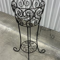 Metal Plant Stand
