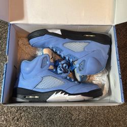 Jordan 5 Retro University Blue