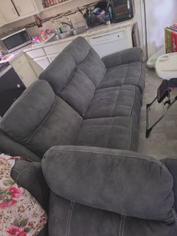 Items for sale Sofa & Table