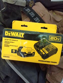DeWalt battery/charger