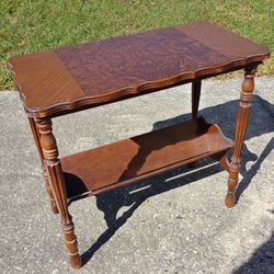 Vintage End Table Book Table Console Table Furniture *50.00*