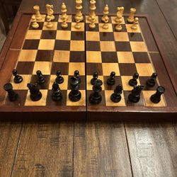 Vintage French Lardy Chess Pieces 