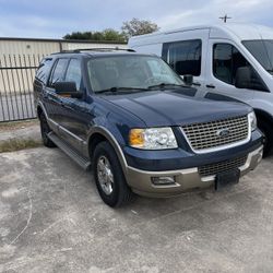 2004 Ford Expedition