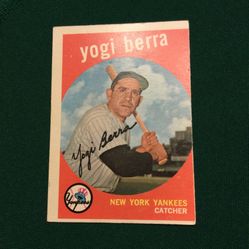 YOGI BERRA CARD NUMBER 180 FROM 1959