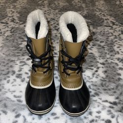 Sorel Caribou Boots 