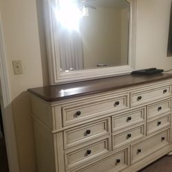 Brand new bedroom set