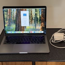 13” MacBook Pro (2019) – 16GB RAM, 512GB SSD