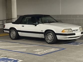 1989 Ford Mustang