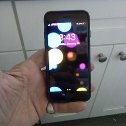 iPhone 7 With Unlimited Talk-text-data