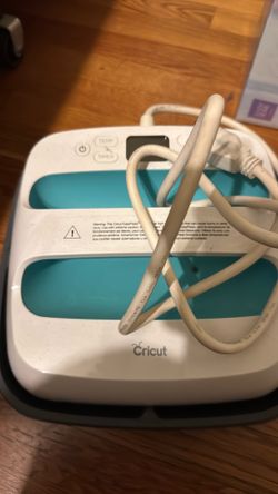 Cricut heat press  aqua blue