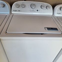 Washer Whirlpool Whit Warranty Removal Agitator  $250 
