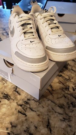 Air force 1 lv8 2 with grey