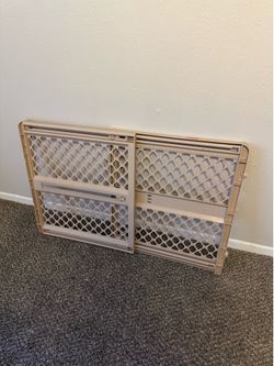 Baby gate