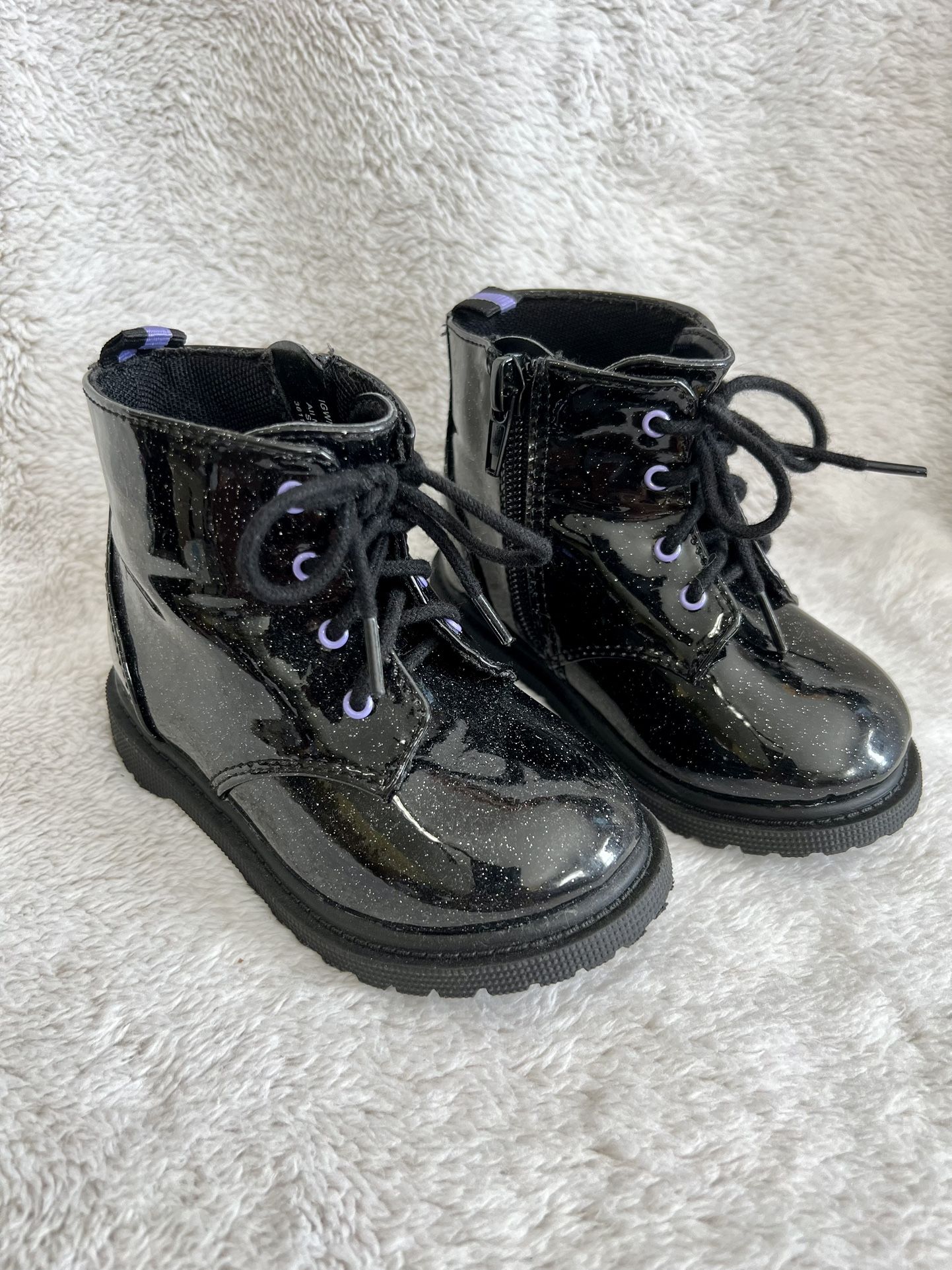 Black Sparkly Charol Toddler Boots Size 6