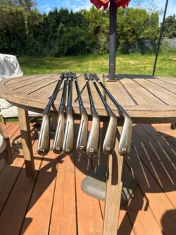 TaylorMade P790 Iron Set 4-P, limited edition aged copper