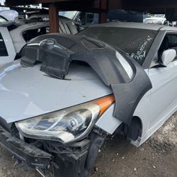 Hyundai Veloster For Parts
