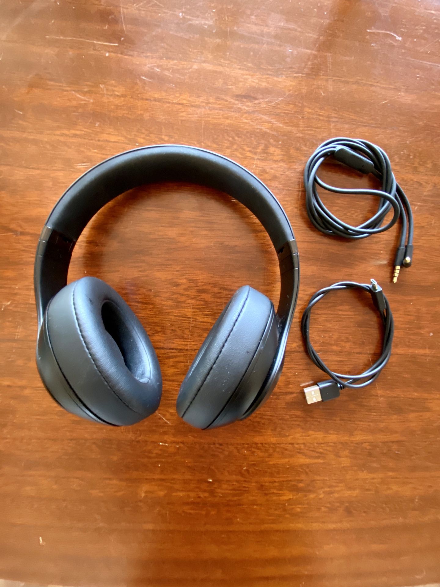 Beats Studio3 Wireless Over-Ear Headphones - Matte Black