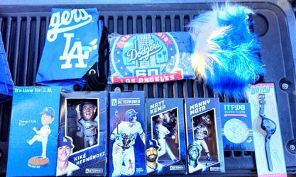 Dodger bubble heads and extra