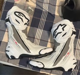 Alpine stars super tech r vented boots