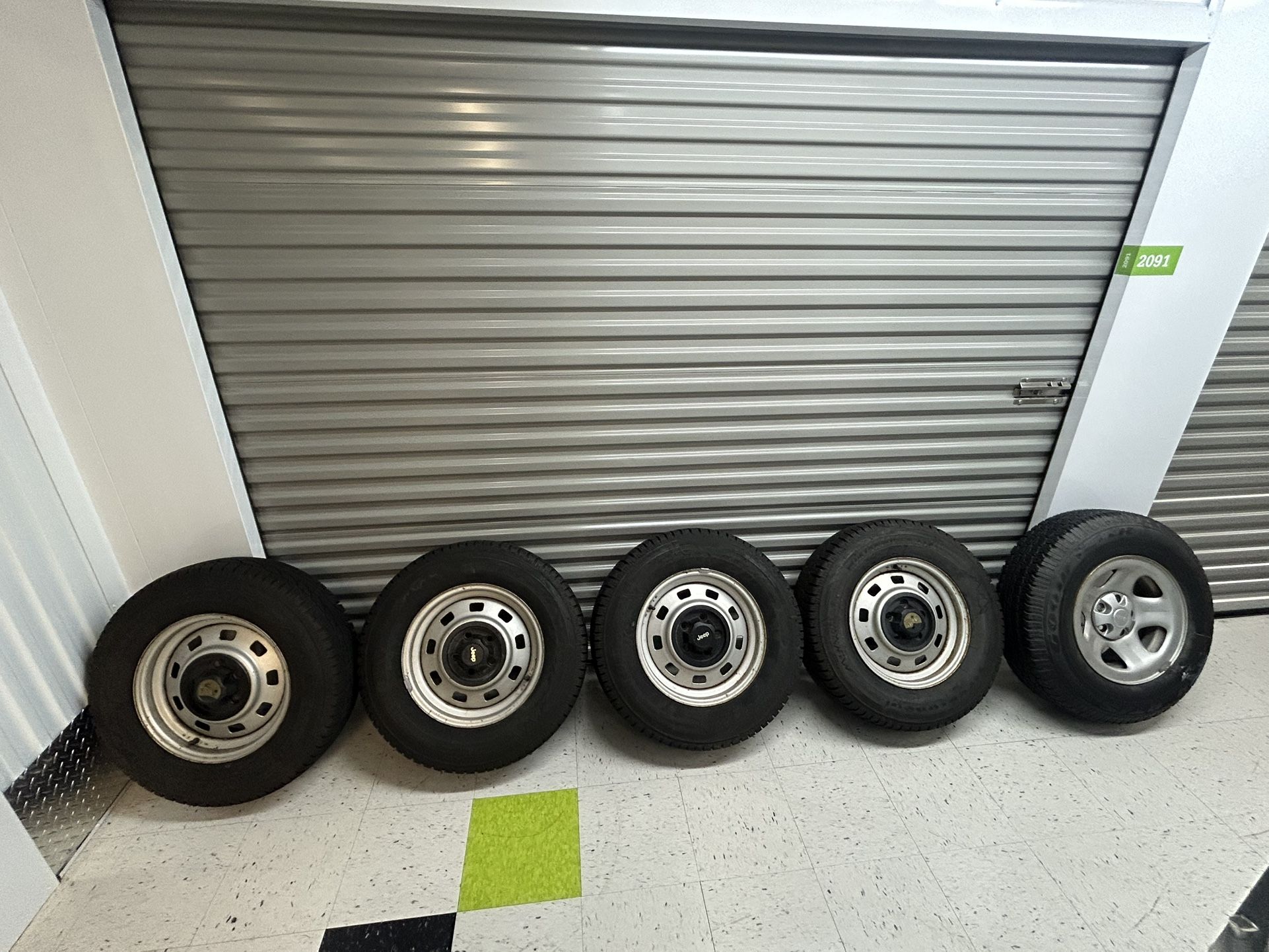 215/70R16 Firestone Tires And Rims 16