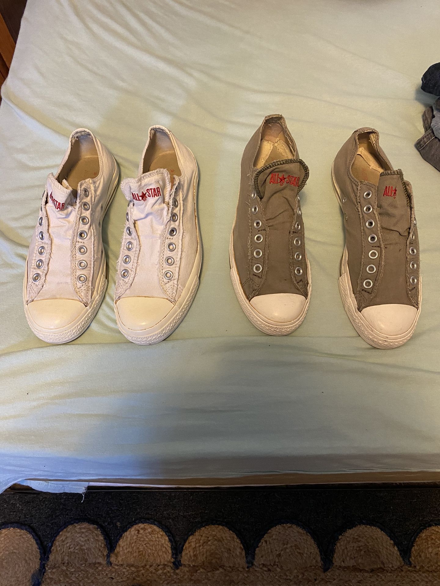 Converse Chuck Taylor All Star Low No Lace Slip On Men 9 / Women 11 Shoes Take Both For 30 Unisex