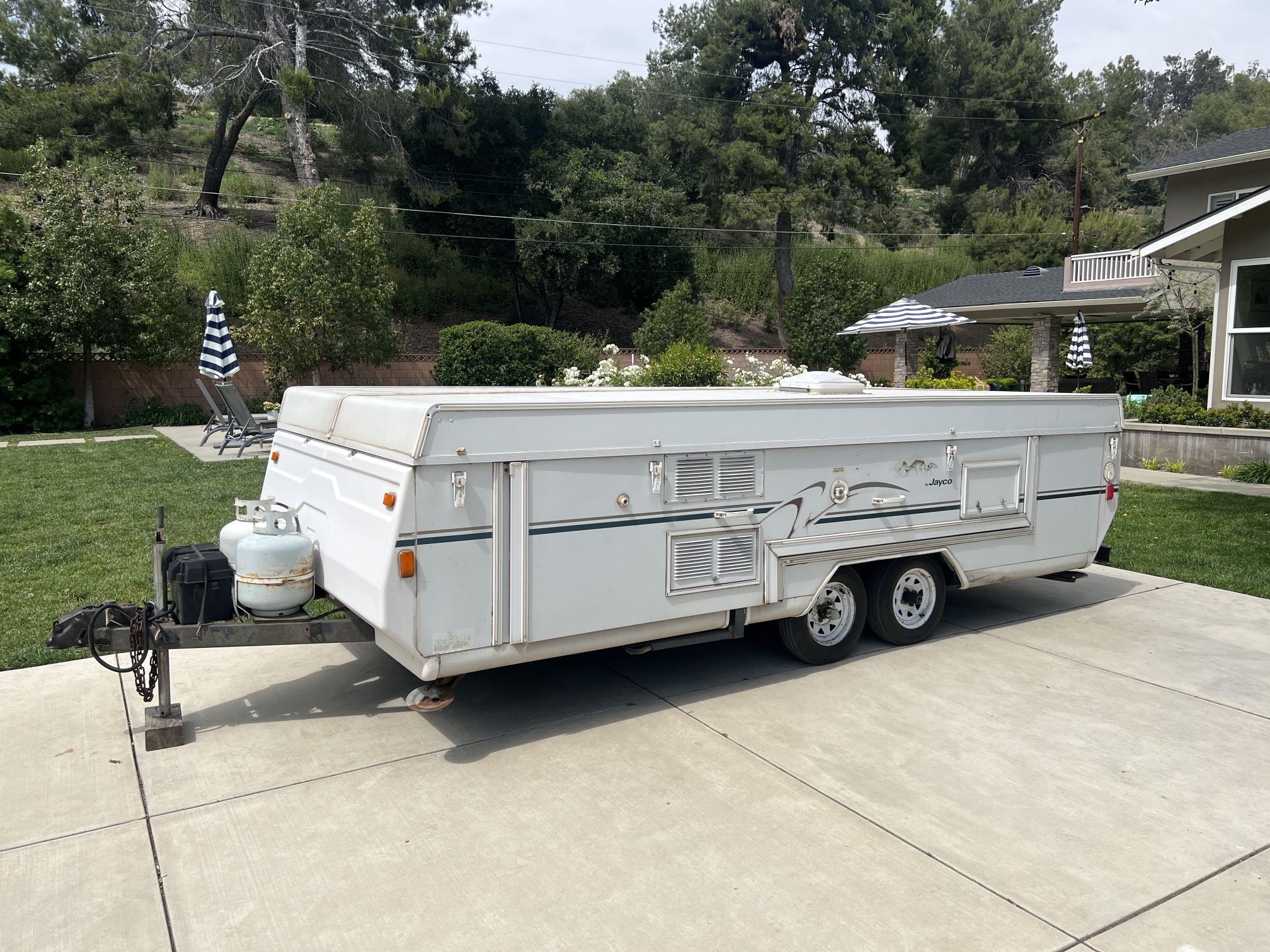 Huge Popup Tent Trailer for Sale in La Verne, CA OfferUp
