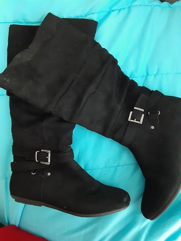 Women's Black Boots