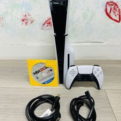 PlayStation 5 Slim - 1 TB Disc Version , Bonus 1 Game NBA 2K21 ( Used Very New )