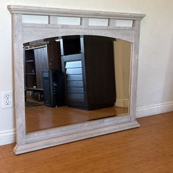Farmhouse Gray Wood Dresser Mirror – Great Condition