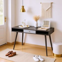Homy Casa · Orbita 47″ Mid-Century Desk · USB & Power Outlet