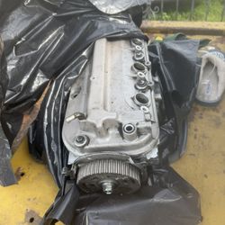 06 Honda Pilot 2wd Front Head One Bad Valve Free
