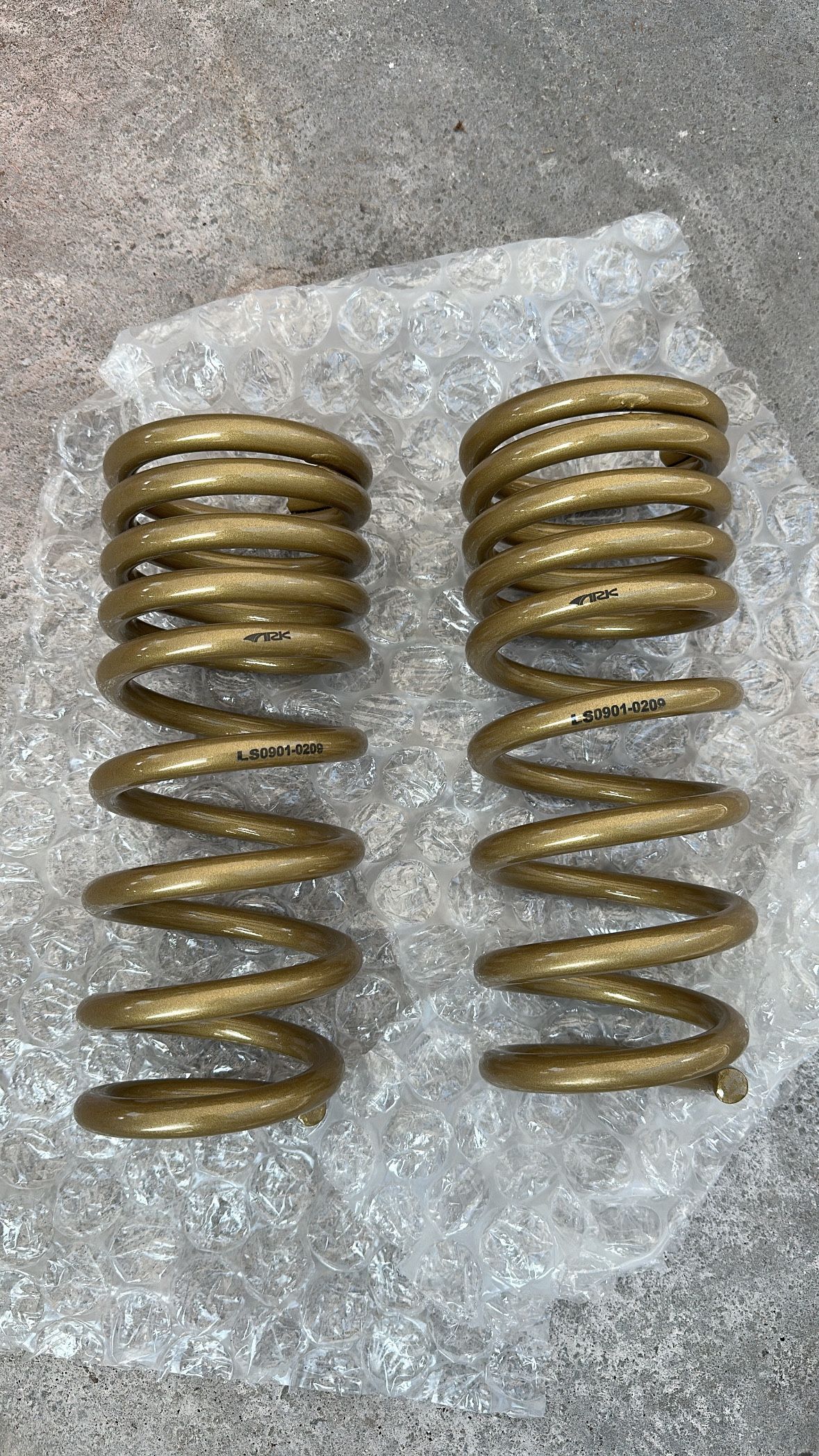 370z Ark Performance Lowering Springs