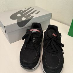 New Balance 900v3 Men’s 6.5 Women’s 8.5 Made In USA Black