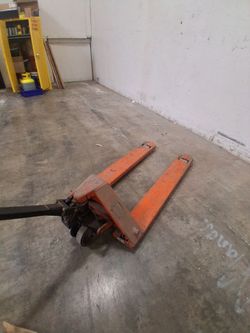 Hand pallet jack