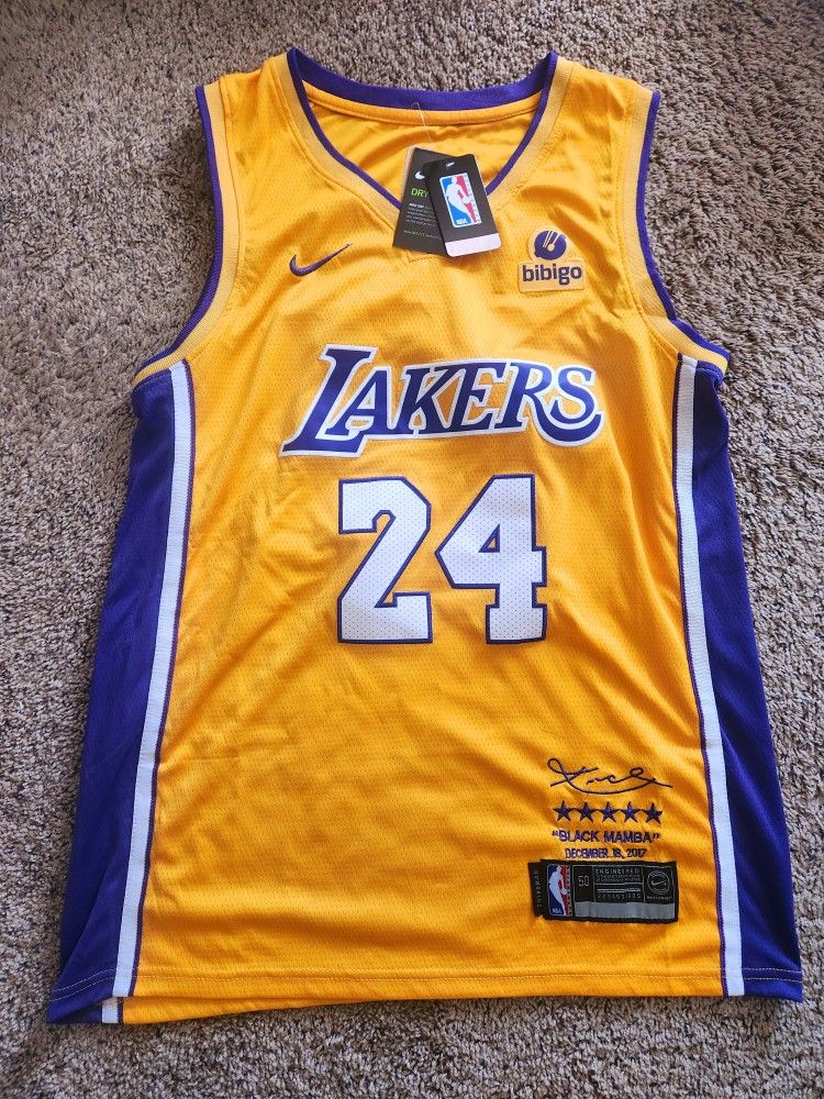 Brand New Beautiful Kobe Bryant Jersey!