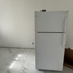 Refrigerator Wark Perfect