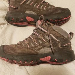 Girls Keen Hiking Boots