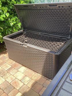 Suncast outdoor storage container