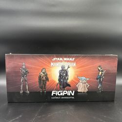 Mandalorian FiGPiN set