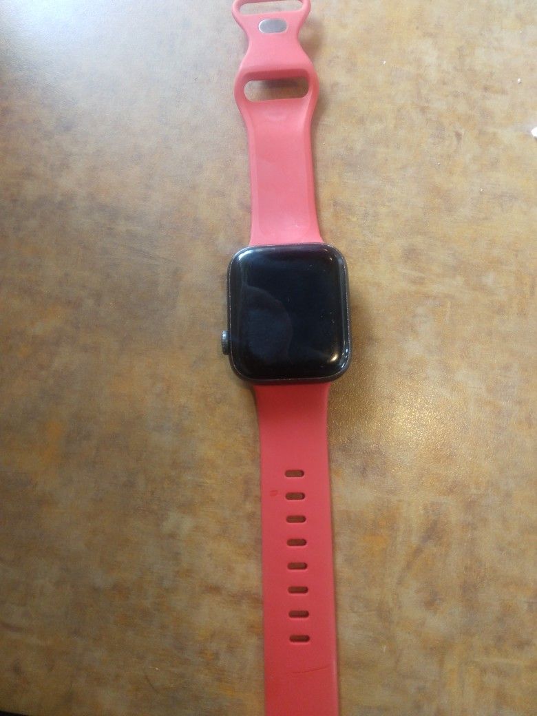 Nike Edition Apple Watch Series 5