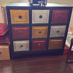 Mueble De Madera Con Gabetas 