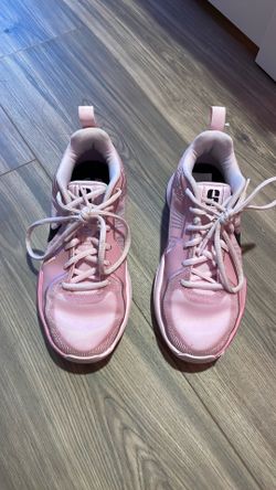 Volleyball shoes
