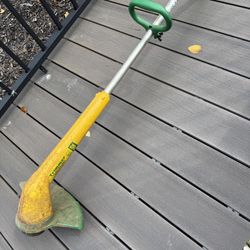 Weedeater Electric Trimmer in good shape! 