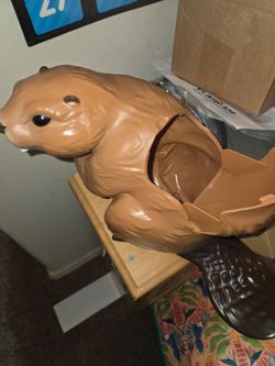Naked  Gun Beaver Popcorn Holder