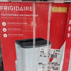 Brand New Frigidaire  3 In 1 Btu Ac/ Heat Portable Air Unit