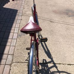 Vintage Schwinn Breeze Women’s Cruiser Bike