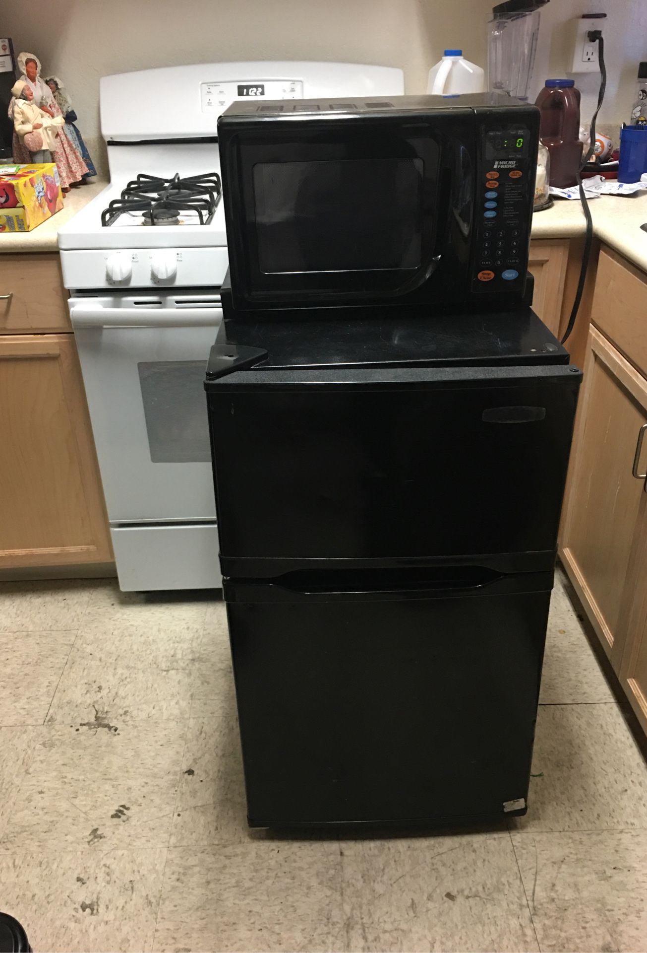 Large mini fridge with attached microwave that is detachable