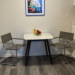 Small Kitchen Table And Chairs